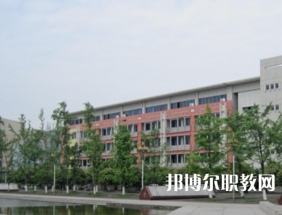 安陸深藍電子工業(yè)技術(shù)學(xué)校2023年招生錄取分?jǐn)?shù)線（2024參考）