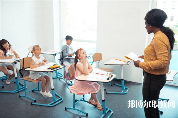 廣東哪里的中專學校能讀農(nóng)業(yè)機械使用與維修專業(yè)