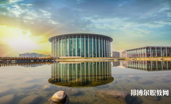 2024河南藝術職業(yè)學院中專部招生計劃 招生人數(shù)是多少(附要求、條件、對象)