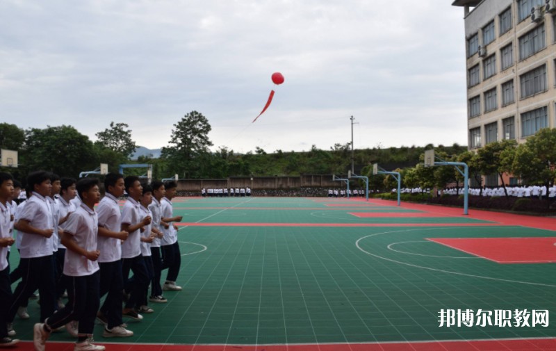 2024靈川縣職業(yè)中等專業(yè)學校招生計劃 招生人數(shù)是多少(附要求、條件、對象)