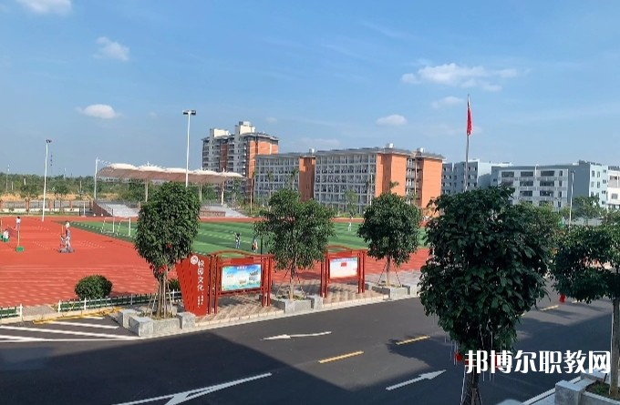 2024貴港市白云職業(yè)技術(shù)學校招生計劃 招生人數(shù)是多少(附要求、條件、對象)