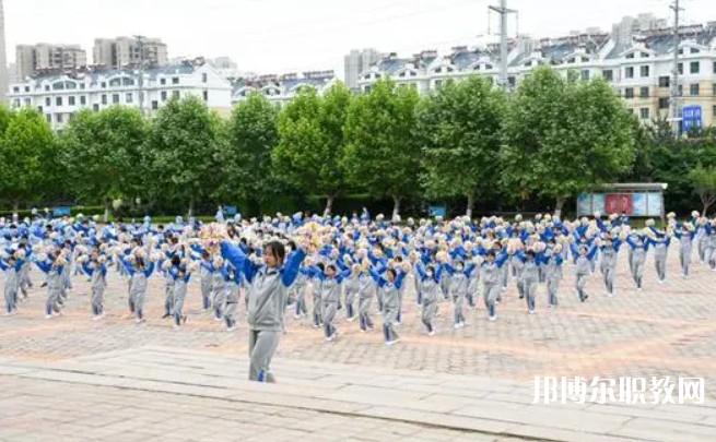 青島西海岸新區(qū)黃海職業(yè)學校怎么樣、好不好