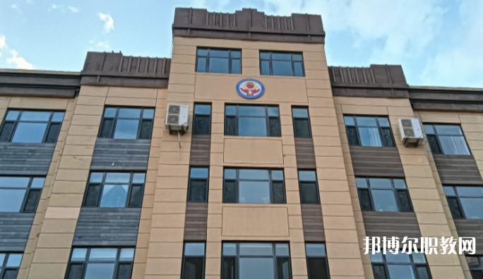 瓦房店市機(jī)械制造中等職業(yè)技術(shù)學(xué)校怎么樣、好不好