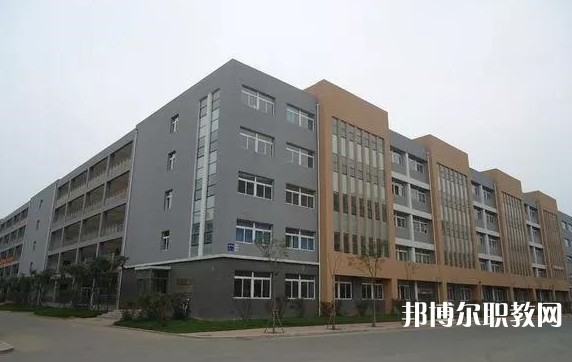 2024鞍山市藝術(shù)學(xué)校招生計(jì)劃 招生人數(shù)是多少(附要求、條件、對(duì)象)