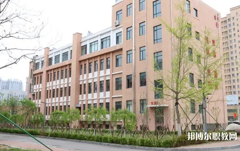2024丹東市中等職業(yè)技術(shù)專業(yè)學(xué)校招生計(jì)劃 招生人數(shù)是多少(附要求、條件、對(duì)象)