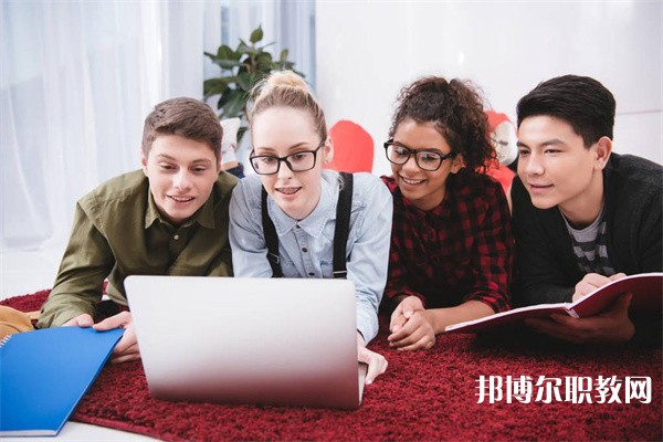 貴州哪里的中專學校能讀物業(yè)管理專業(yè)