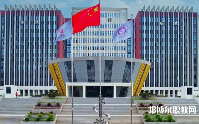 2025邢臺(tái)公辦職教中心最新排名前三名單