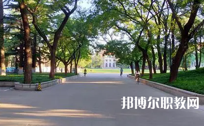 2025六盤(pán)水公辦中專學(xué)校最新排名前三名單