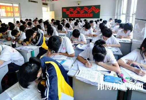 2025六盤水技工學校最新排名前三名單