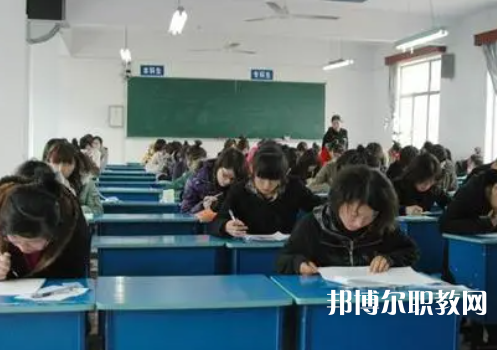 2025常州技工學(xué)校最新排名前三名單