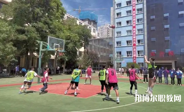 甘肅2025年鐵路學(xué)校怎么樣報(bào)名