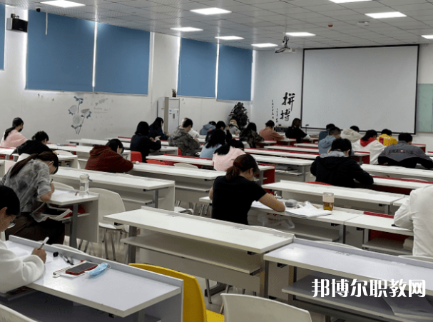 2025石家莊中職學(xué)校最新排名前三名單