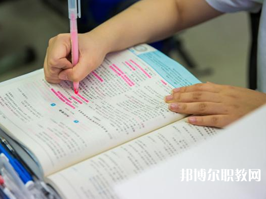 2025廊坊中專學校最新排名前三名單