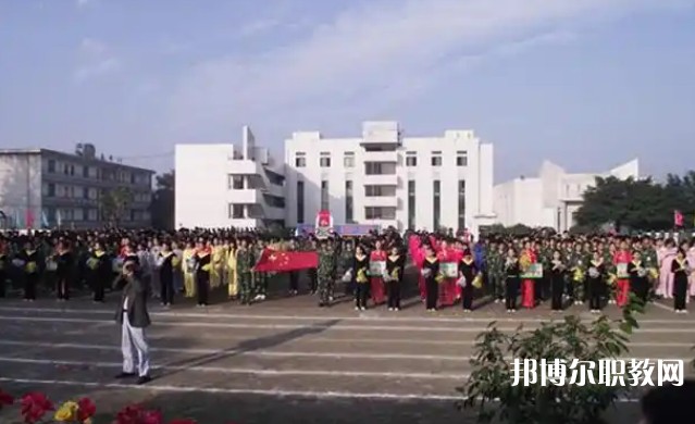 自貢2025年上鐵路學(xué)校需要多少分